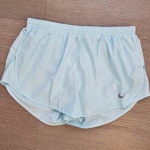 NIKE Dri-FIT Modern Tempo Shorts